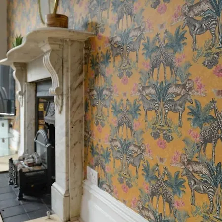 Gorgeous Apartment Seconds From Seafront Clevedon Exterior photo