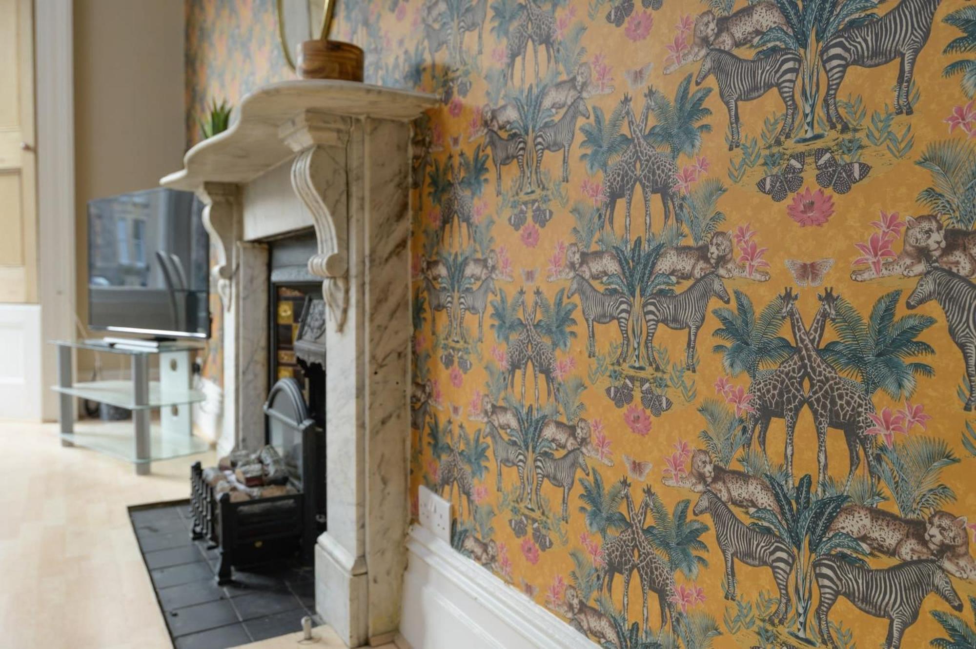 Gorgeous Seconds From Seafront Apartment